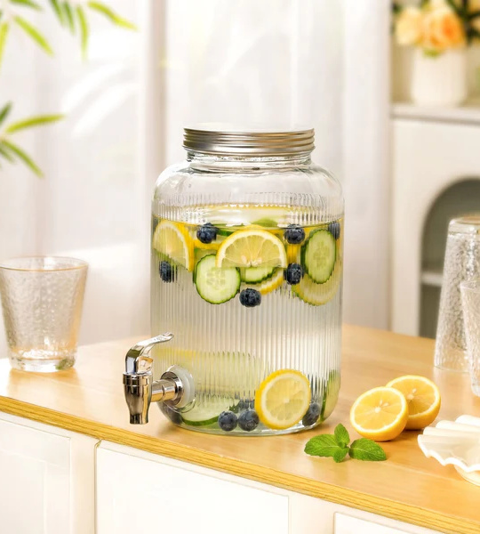 Summer Entertaining Essentials for Busy Women